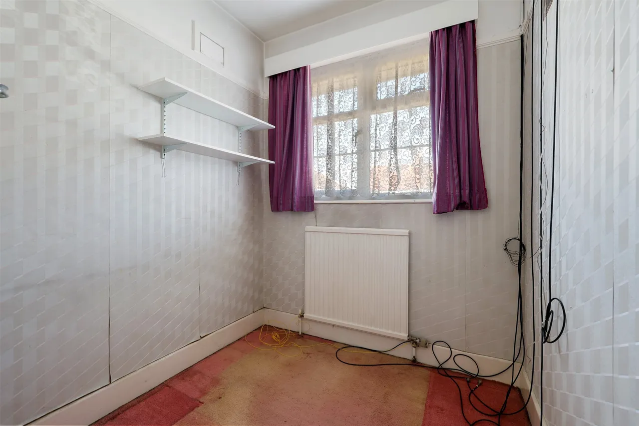 Orchard Way, Reigate, RH2, photo 12
