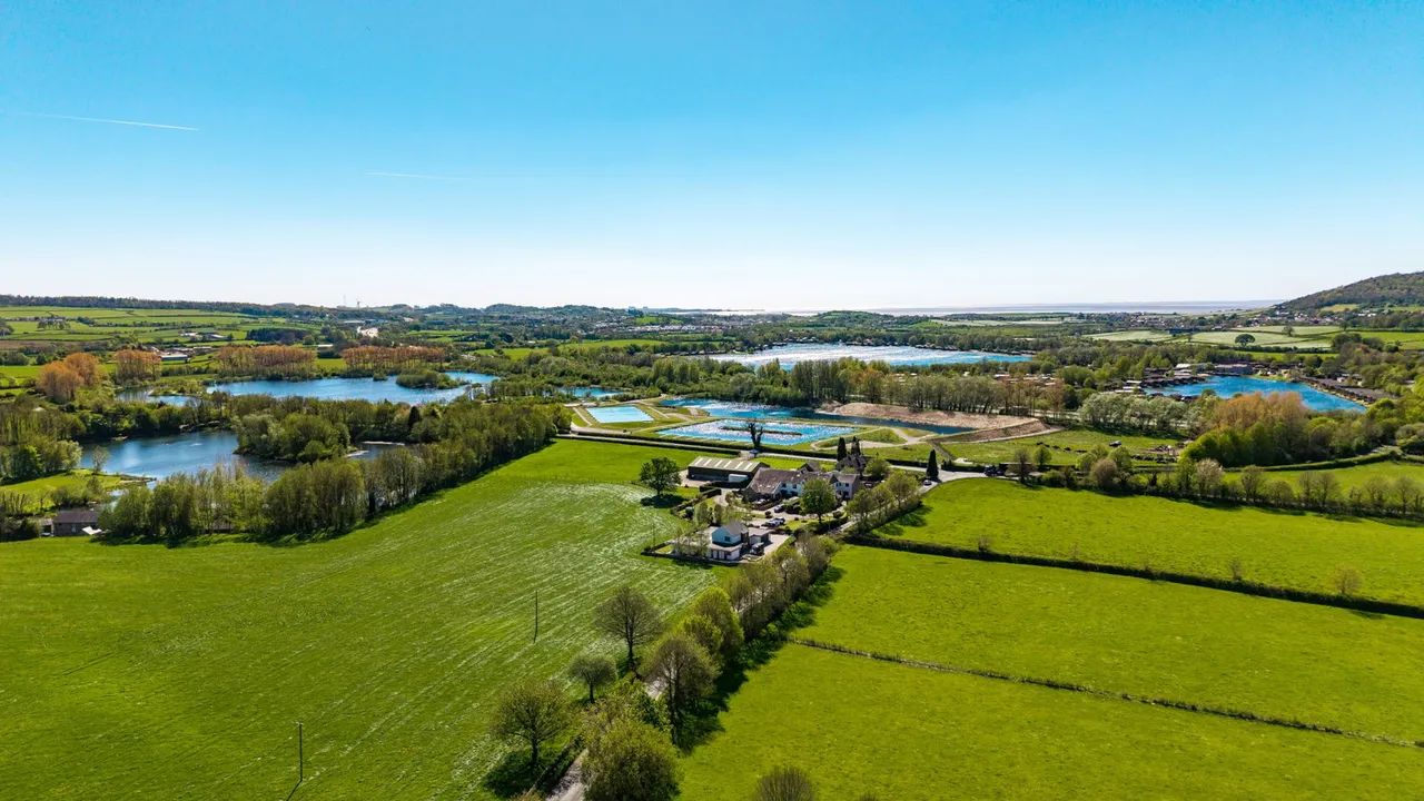 Fox House, Borwick, LA6, photo 88