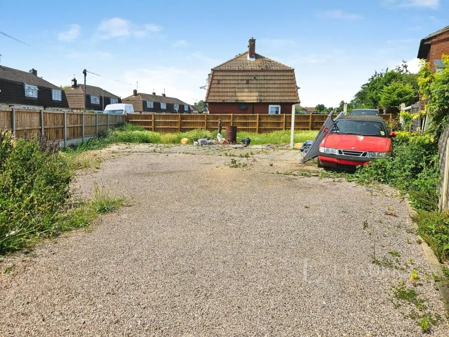 Lake Walk, Clacton-on-Sea, CO15, photo 2