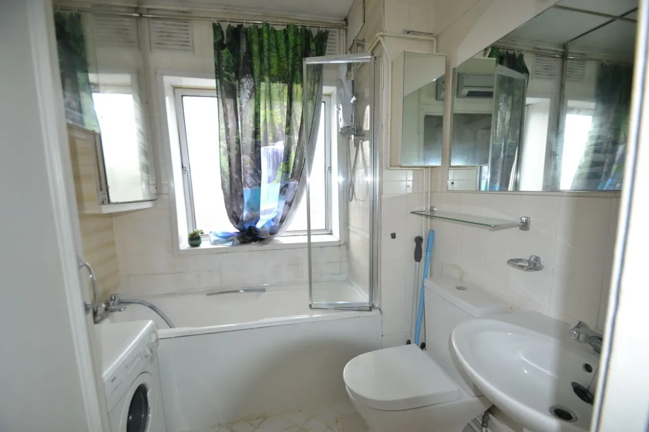 Lower Sloane Street, London, SW1W 8DD, photo 9