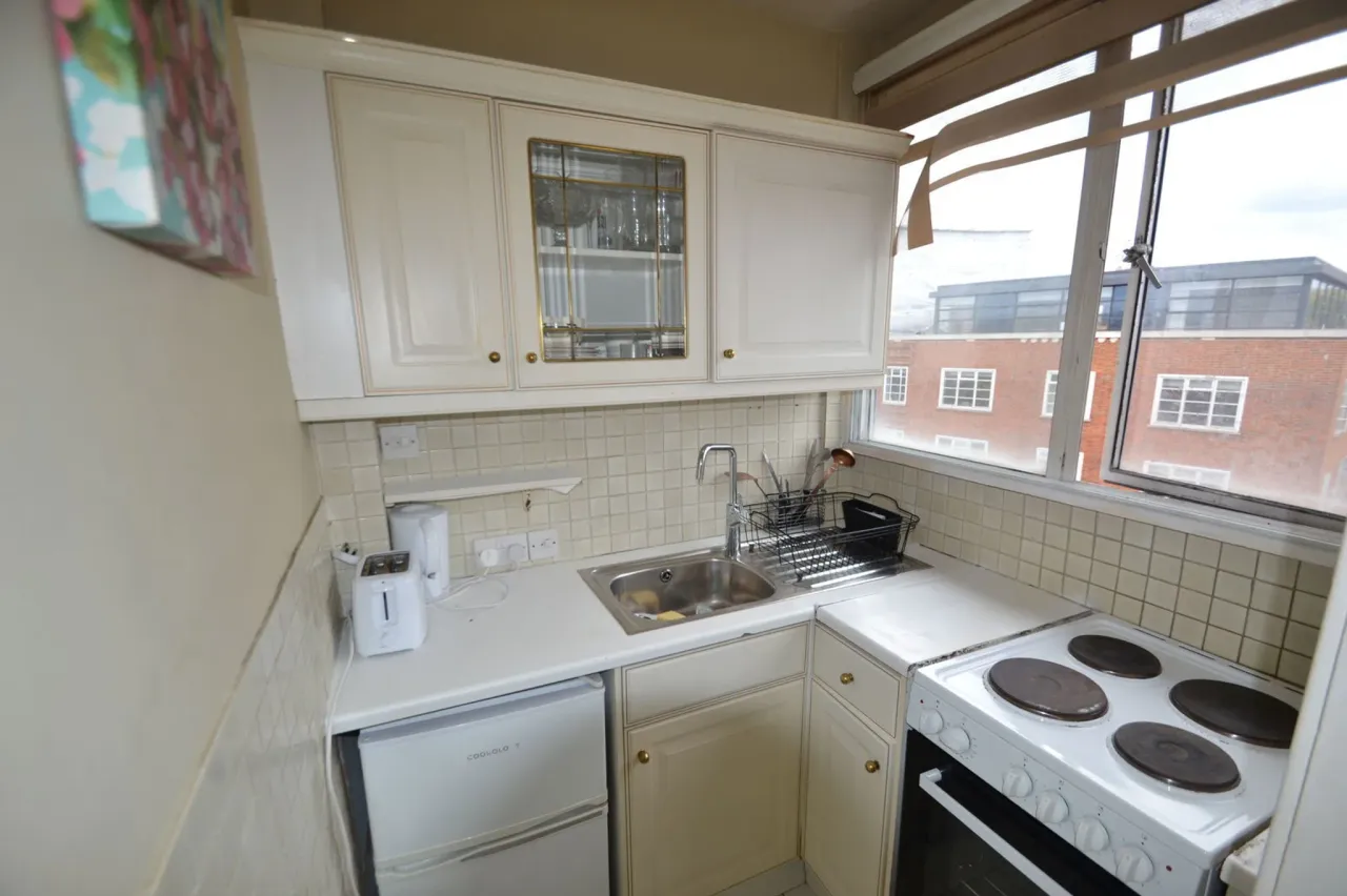 Lower Sloane Street, London, SW1W 8DD, photo 6