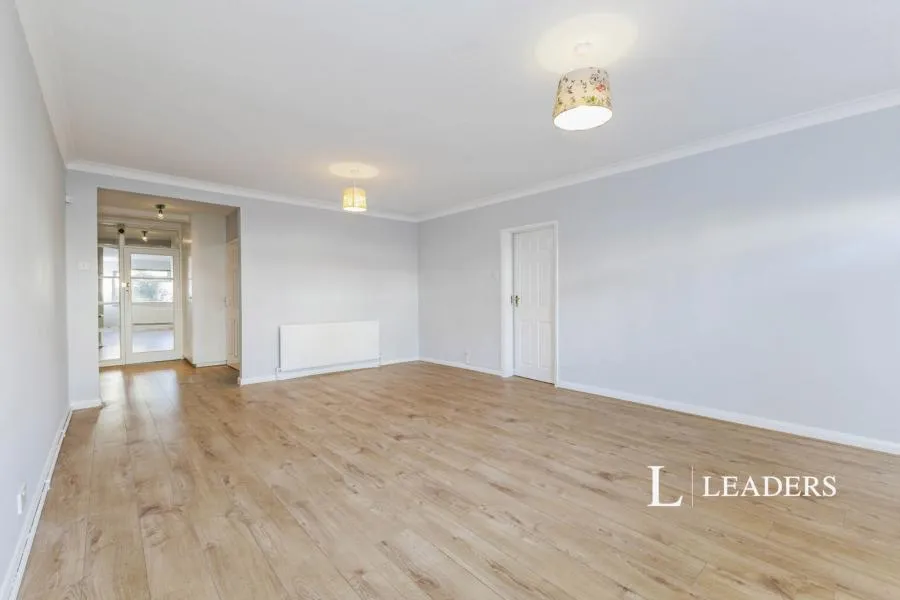 Heath Road, Weybridge, KT13, photo 4