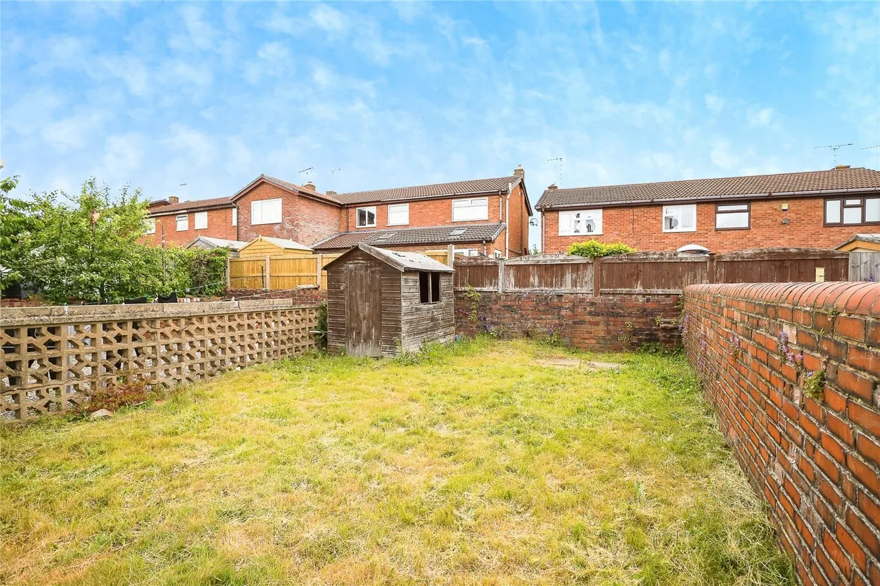 New Road, Wrexham, LL11, photo 21