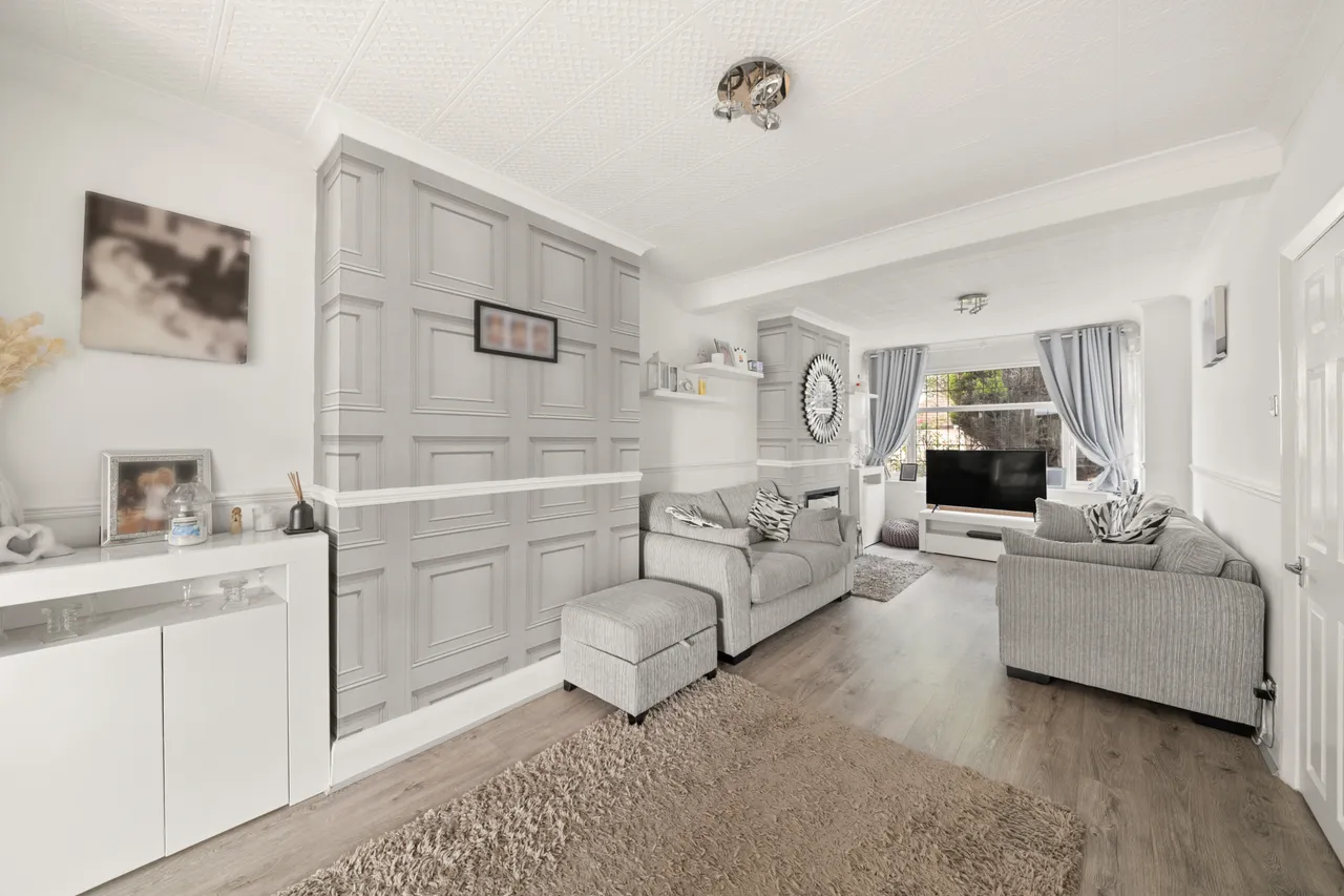 Fairholme Crescent, Hayes, UB4, photo 12