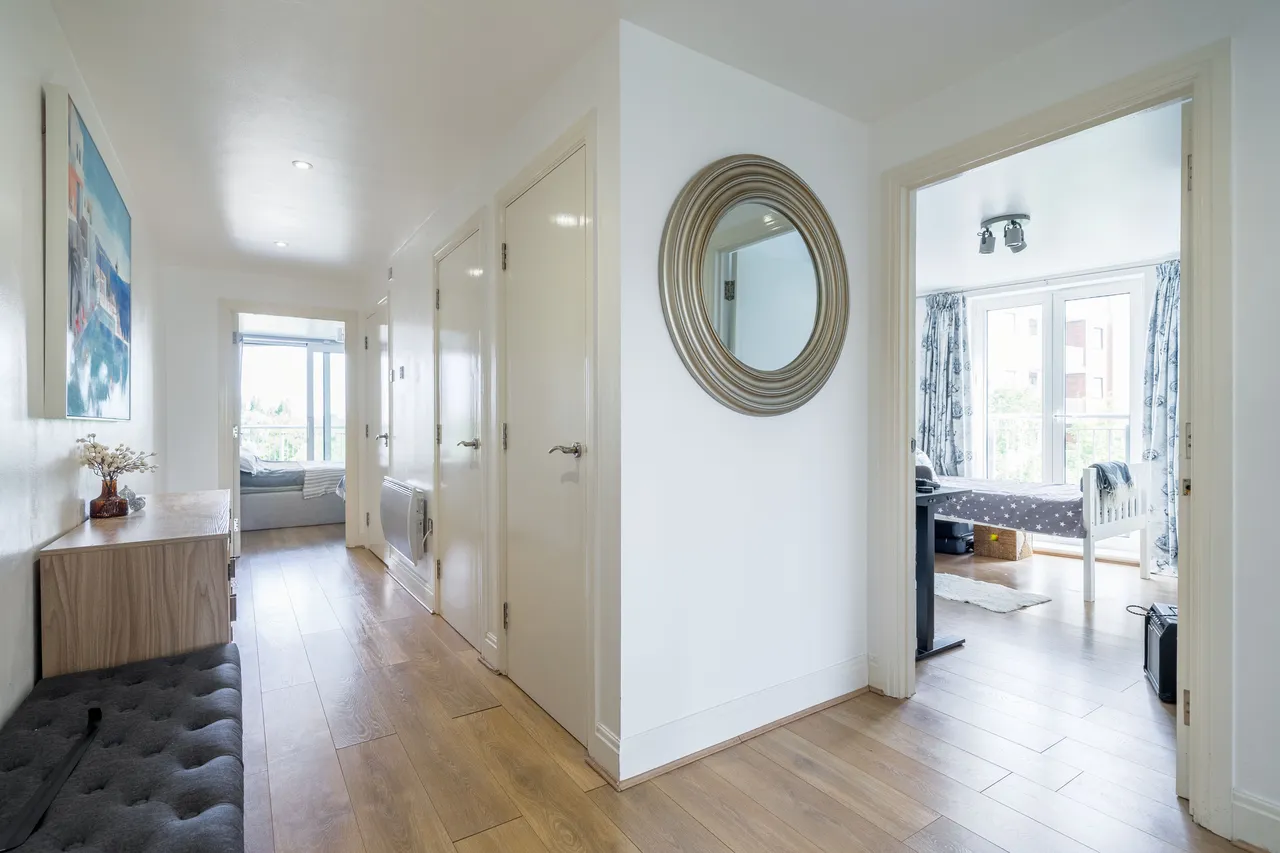 Holland Gardens, Brentford, TW8, photo 9