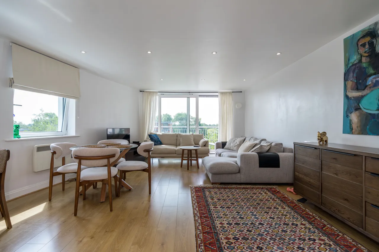 Holland Gardens, Brentford, TW8, photo 12