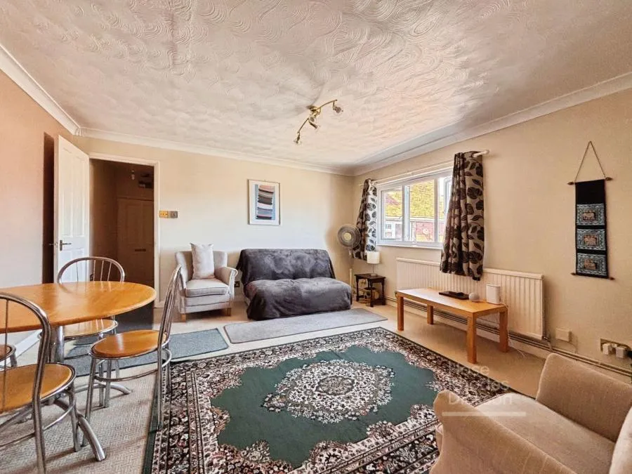New Street, Newport, PO30, photo 3