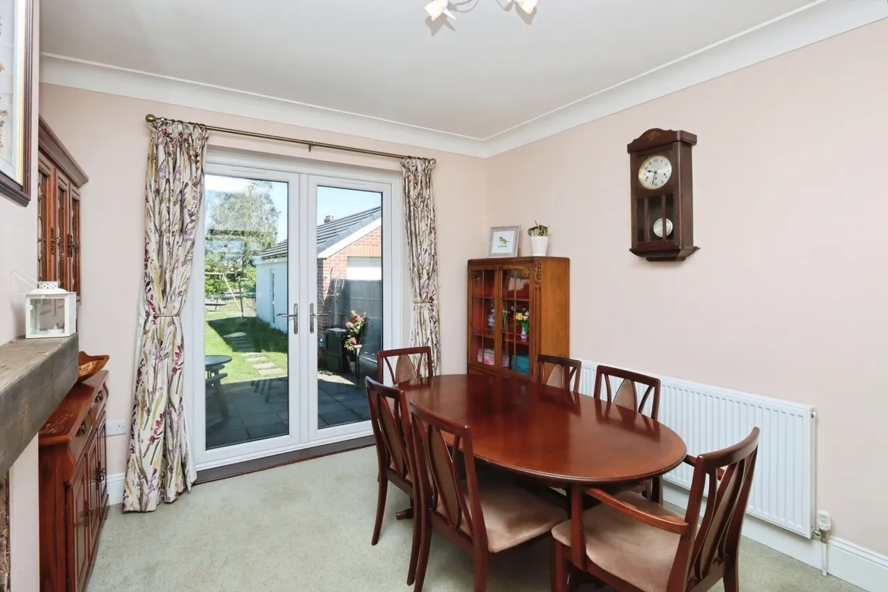 Greenhill Main Road, Sheffield, S8, photo 8