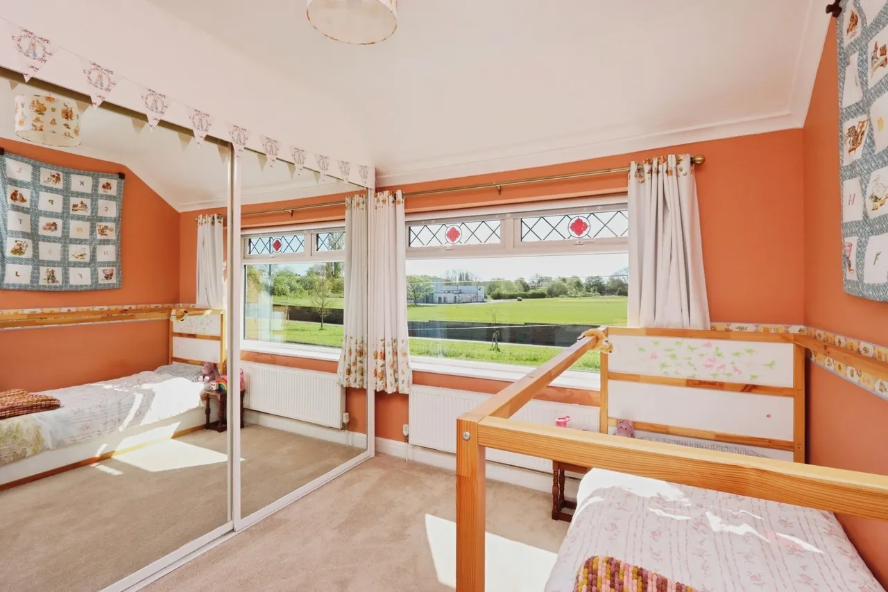 Greenhill Main Road, Sheffield, S8, photo 13