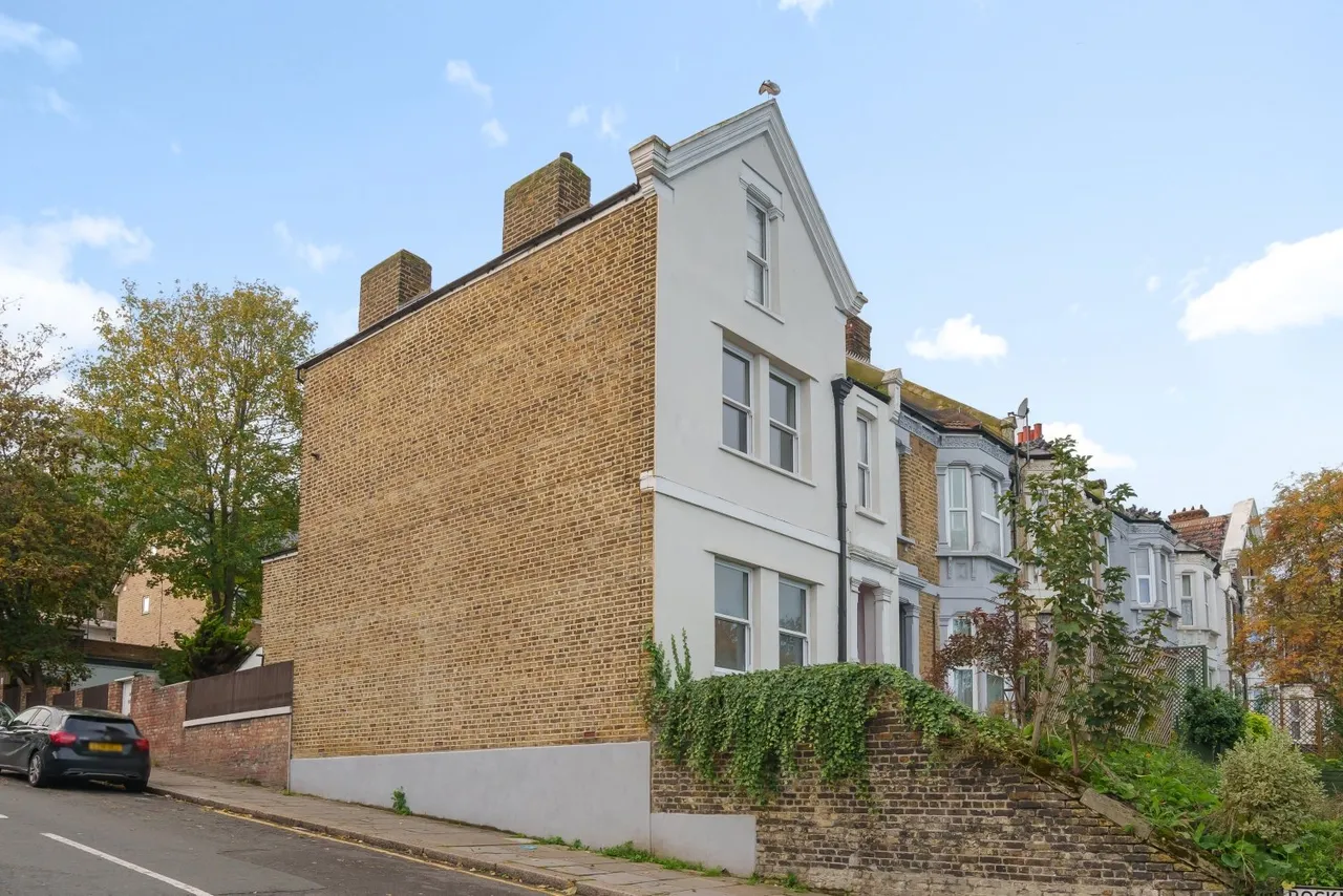 Plumstead High Street, London, SE18, photo 14