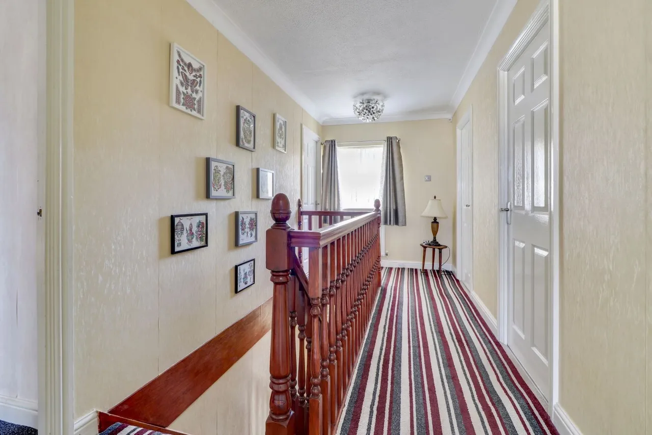 Hall Park Rise, Kippax, LS25, photo 31