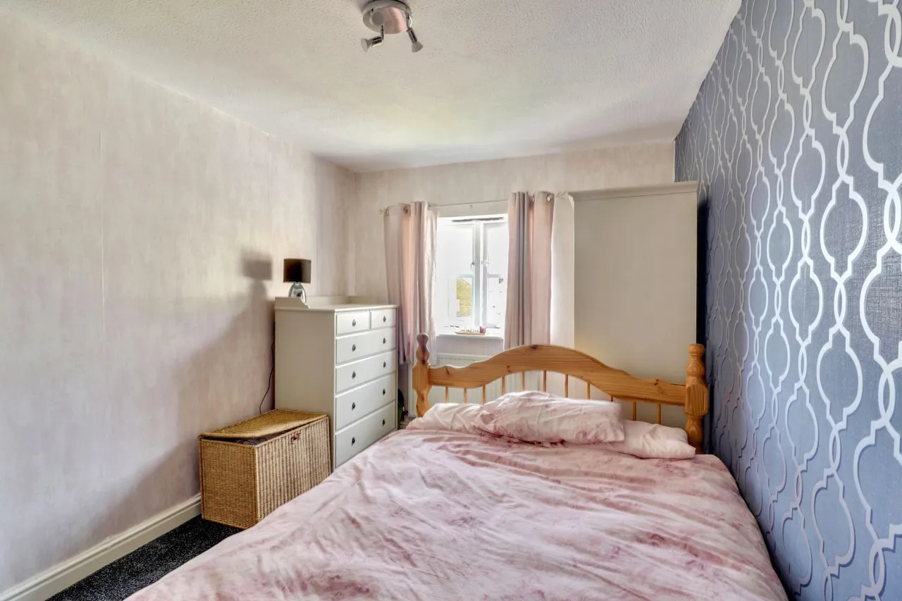 Hall Park Rise, Kippax, LS25, photo 28