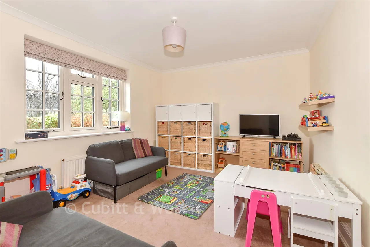 Haywards Heath Road, Balcombe, RH17, photo 10