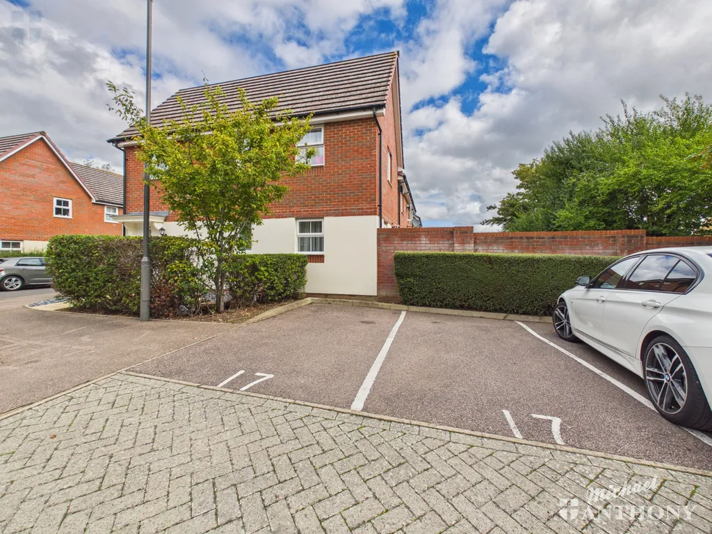Wiseman Close, Aylesbury, HP21, photo 15