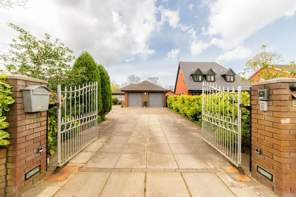 Prescot Road, Aughton, L39, photo 5