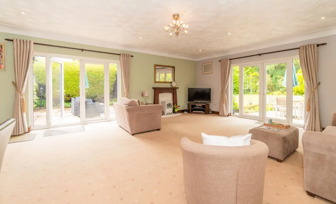 Prescot Road, Aughton, L39, photo 2