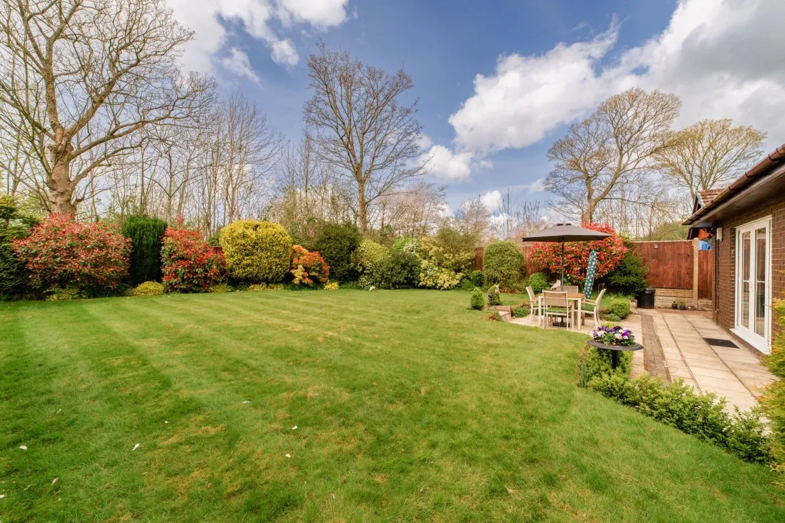Prescot Road, Aughton, L39, photo 30