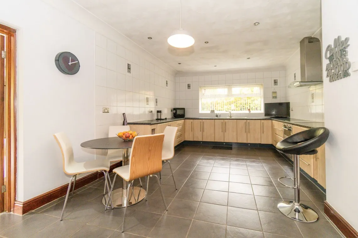 Prescot Road, Aughton, L39, photo 15