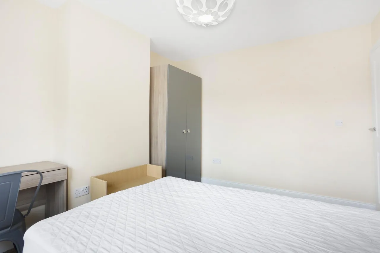 Weston Rd, Guildford, GU2, photo 10