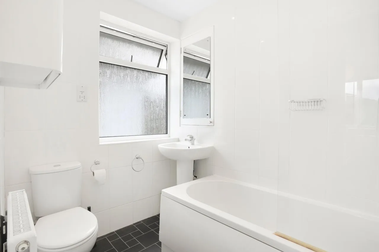 Weston Rd, Guildford, GU2, photo 19
