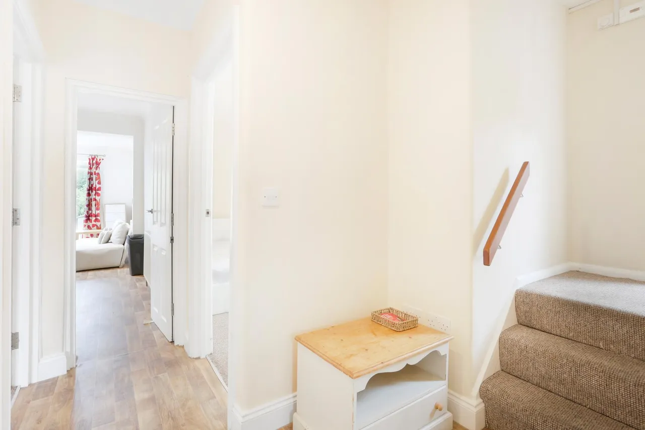 Weston Rd, Guildford, GU2, photo 20