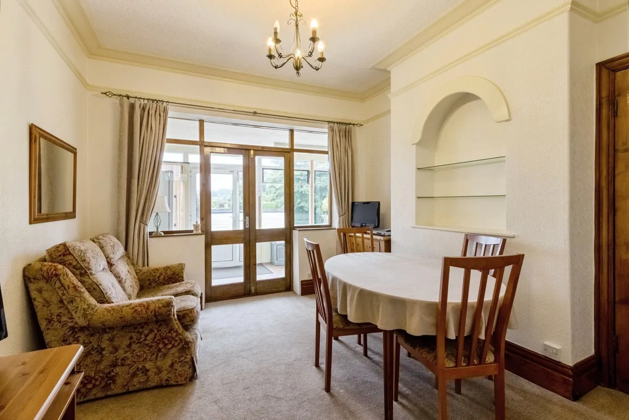 Denby Dale Road, Wakefield, West Yorkshire, WF2, photo 8