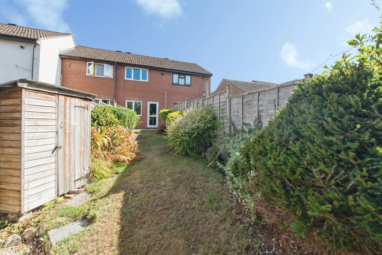 Shand Park, Axminster, EX13, photo 8