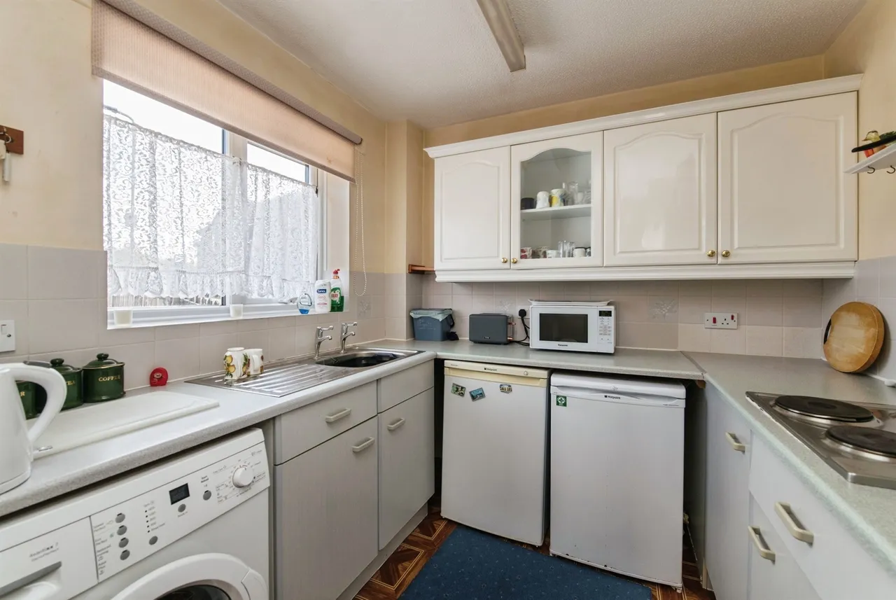 Shand Park, Axminster, EX13, photo 4