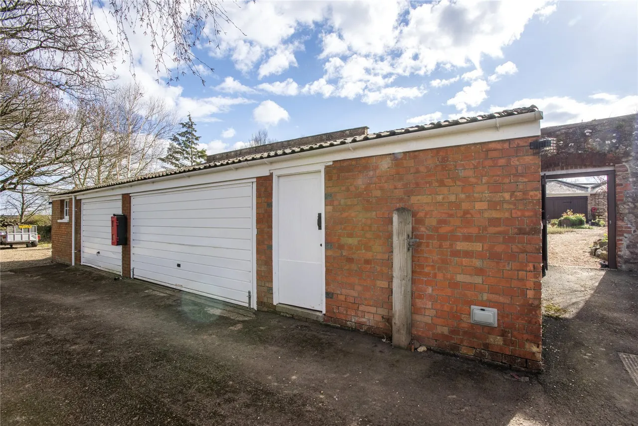 Over Stowey, Bridgwater, TA5, photo 24