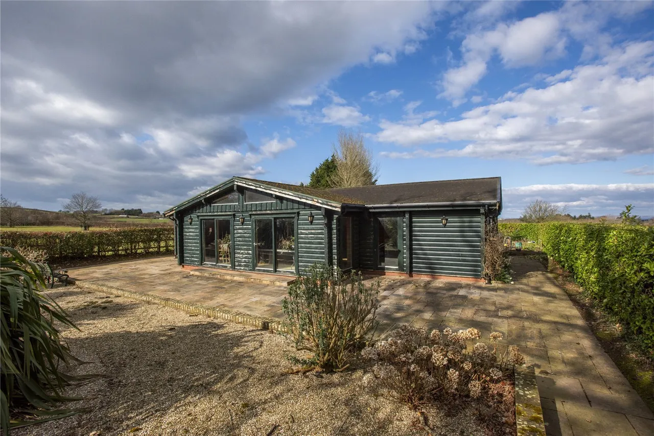 Over Stowey, Bridgwater, TA5, photo 19