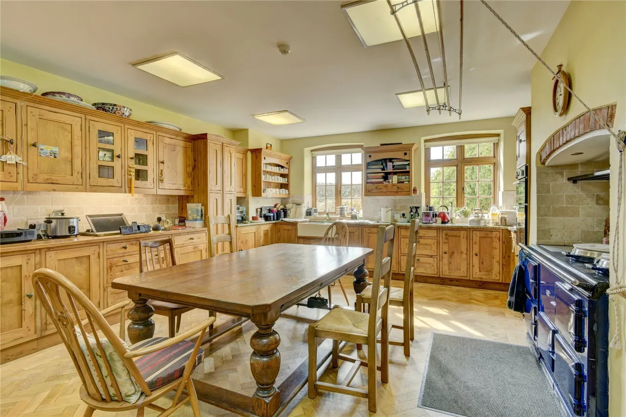 Over Stowey, Bridgwater, TA5, photo 7