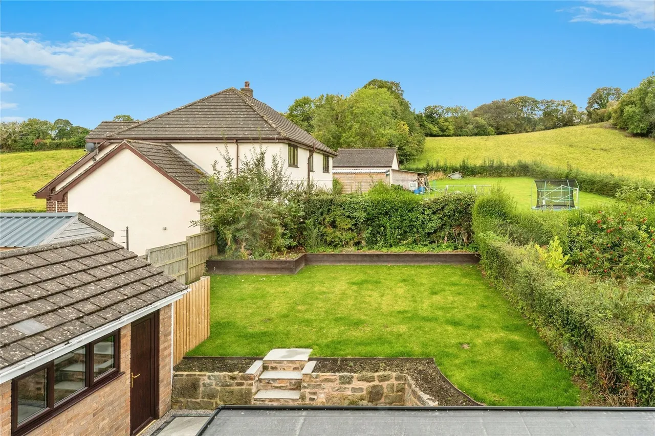 Ffordd Y Pentre, Nercwys, CH7, photo 21