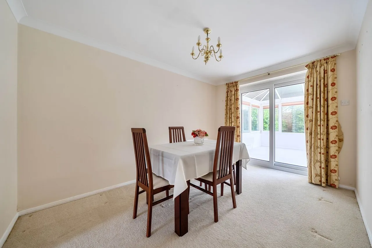 Heron Forstal Avenue, Hawkinge, CT18, photo 9