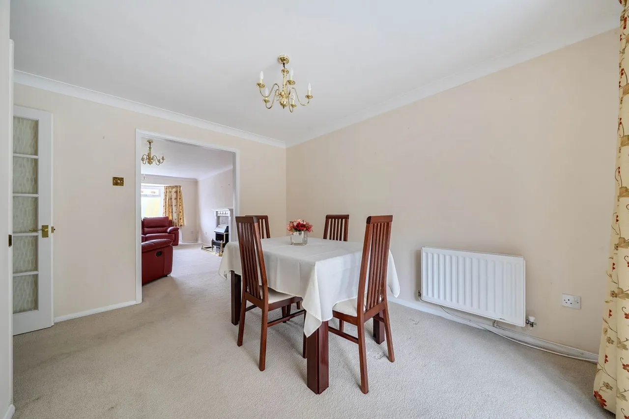 Heron Forstal Avenue, Hawkinge, CT18, photo 8