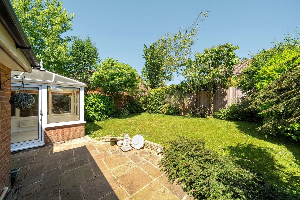 Heron Forstal Avenue, Hawkinge, CT18, photo 22