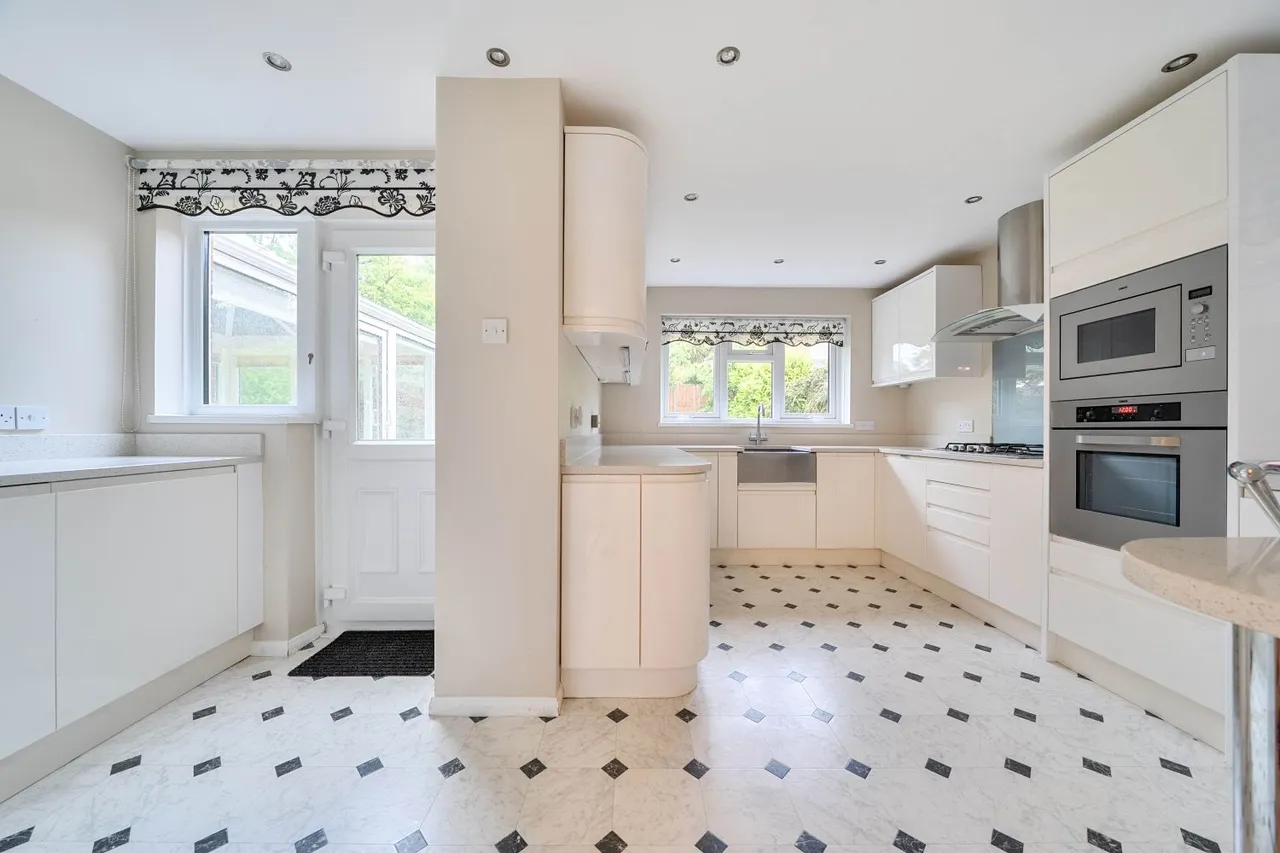 Heron Forstal Avenue, Hawkinge, CT18, photo 7