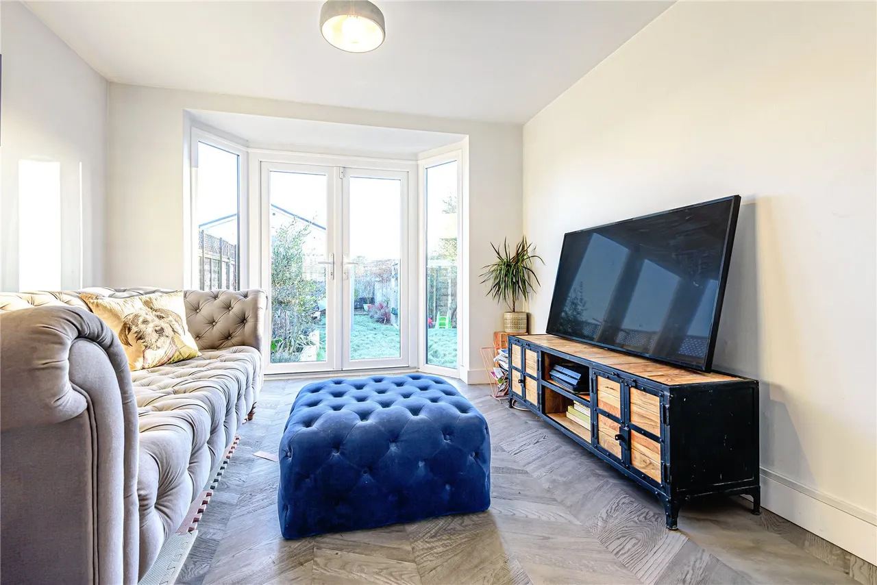 French Street, Sunbury On Thames, TW16 5JH, photo 4