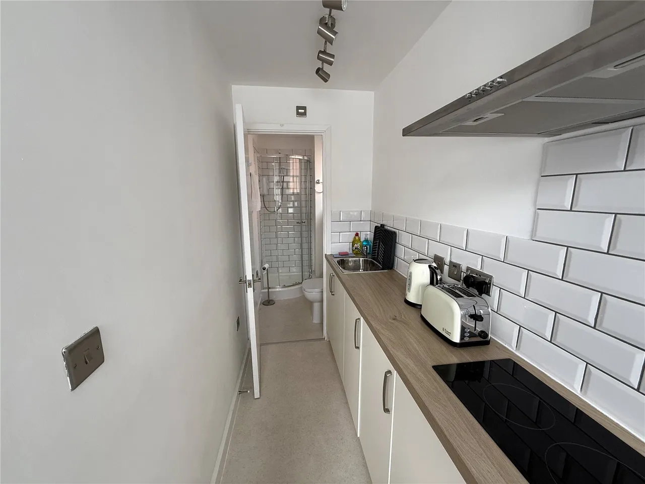 Broad Street, Knighton, Powys, LD7 1BL, photo 9