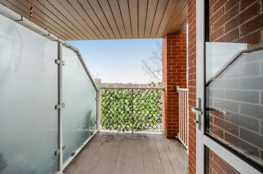 Riverdene Place, Southampton, SO18, photo 11