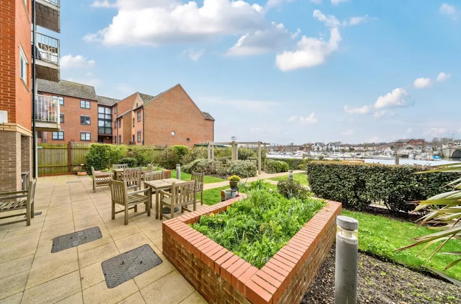 Riverdene Place, Southampton, SO18, photo 17
