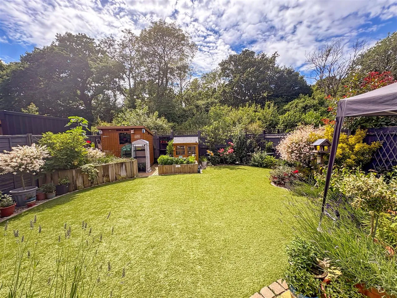 Lobelia Drive, Worthing, photo 4