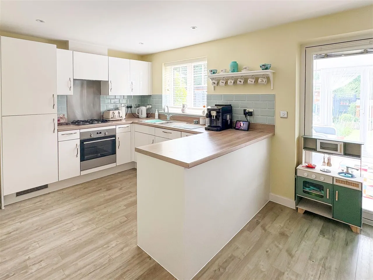 Lobelia Drive, Worthing, photo 6