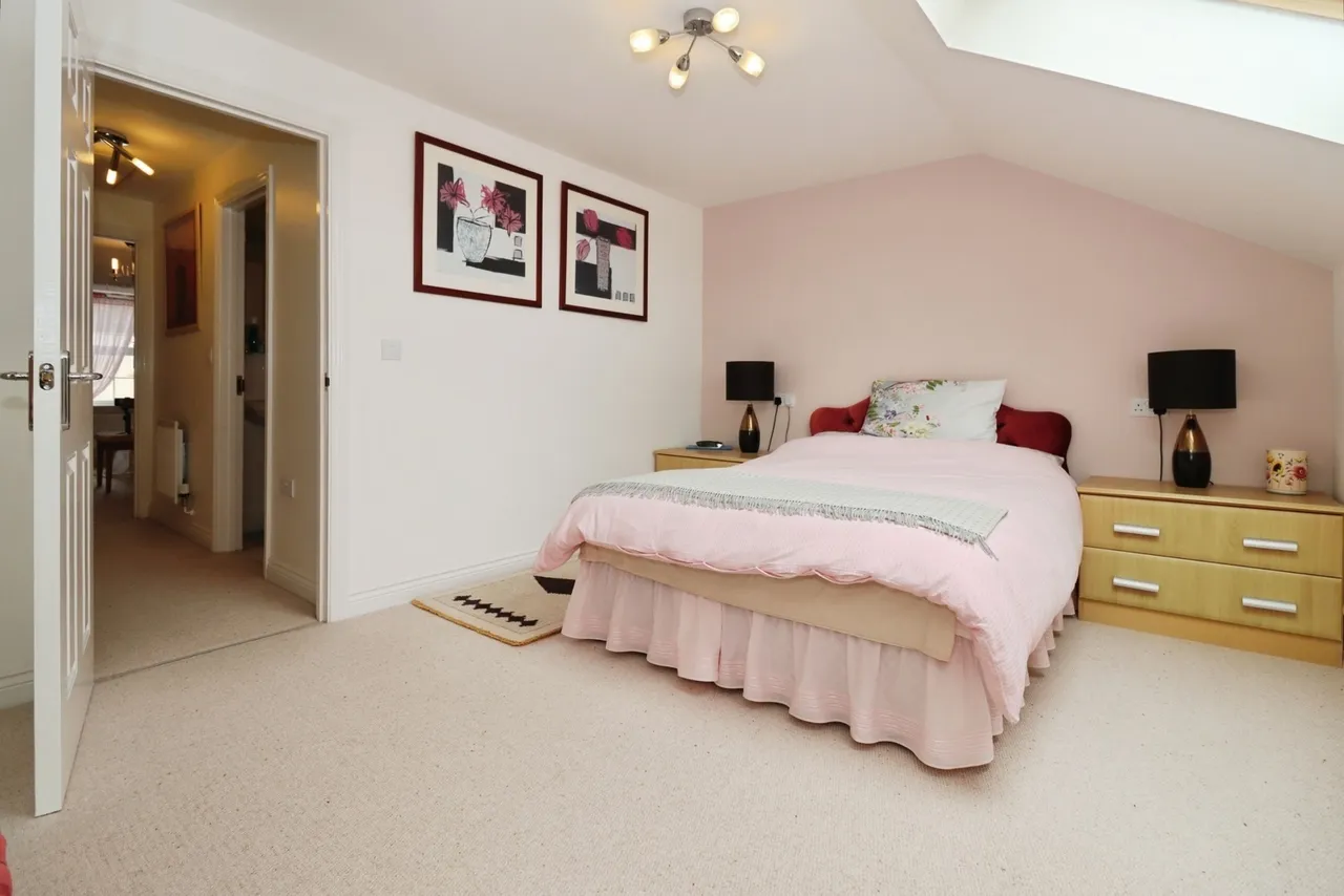 Leaze Close, Thornbury, Bristol, Gloucestershire, BS35, photo 10