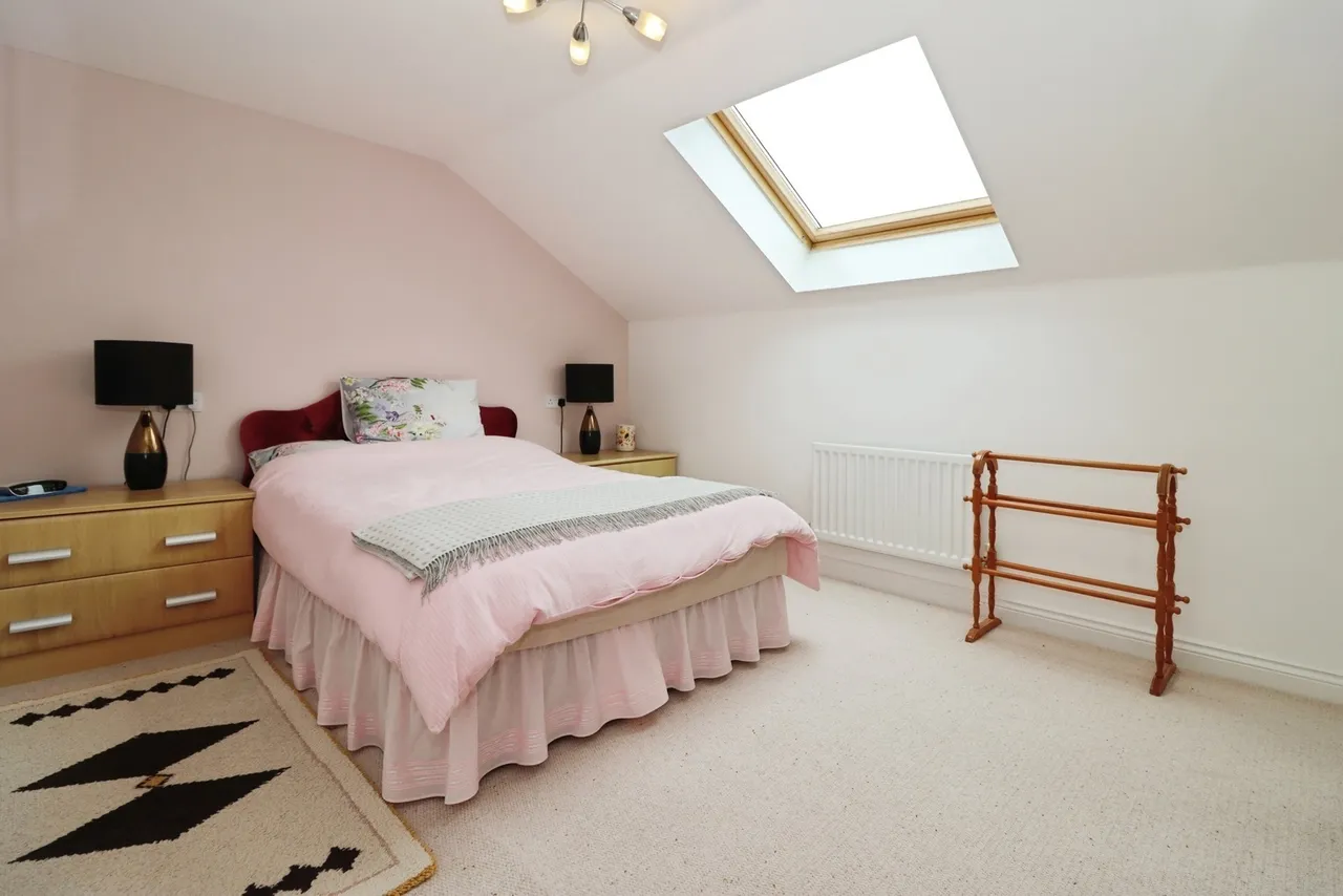 Leaze Close, Thornbury, Bristol, Gloucestershire, BS35, photo 12