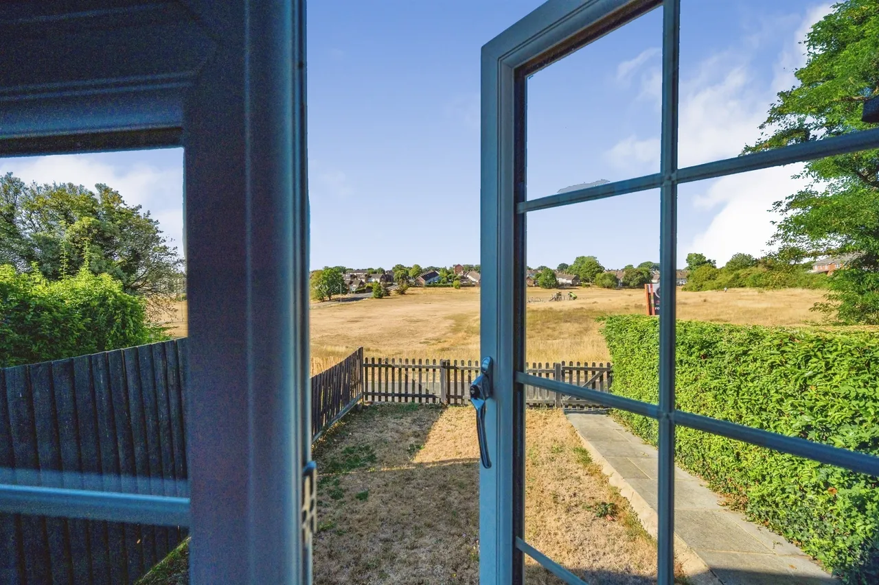 Cherry Orchard, Hemel Hempstead, HP1, photo 13