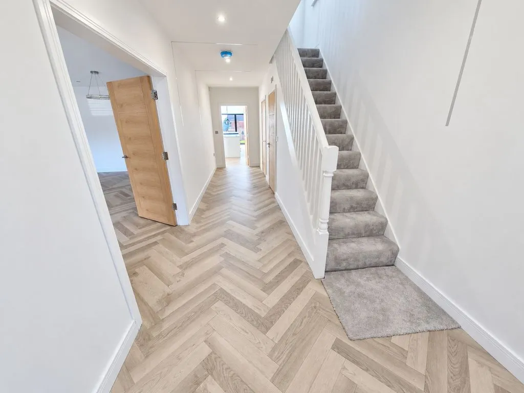 Newton Road, Great Barr, B43, photo 9