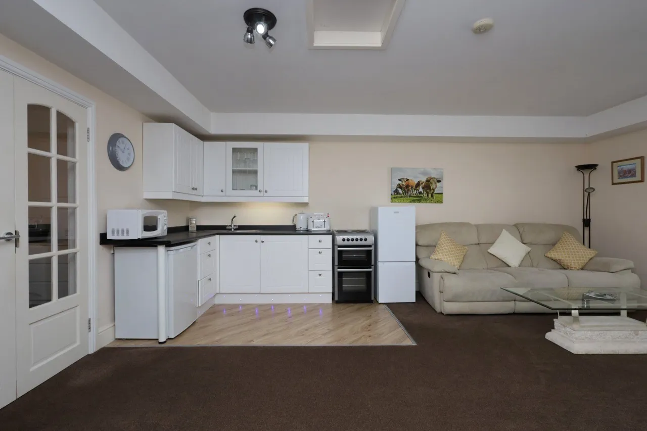 Eastbourne Road, Halland, BN8, photo 18
