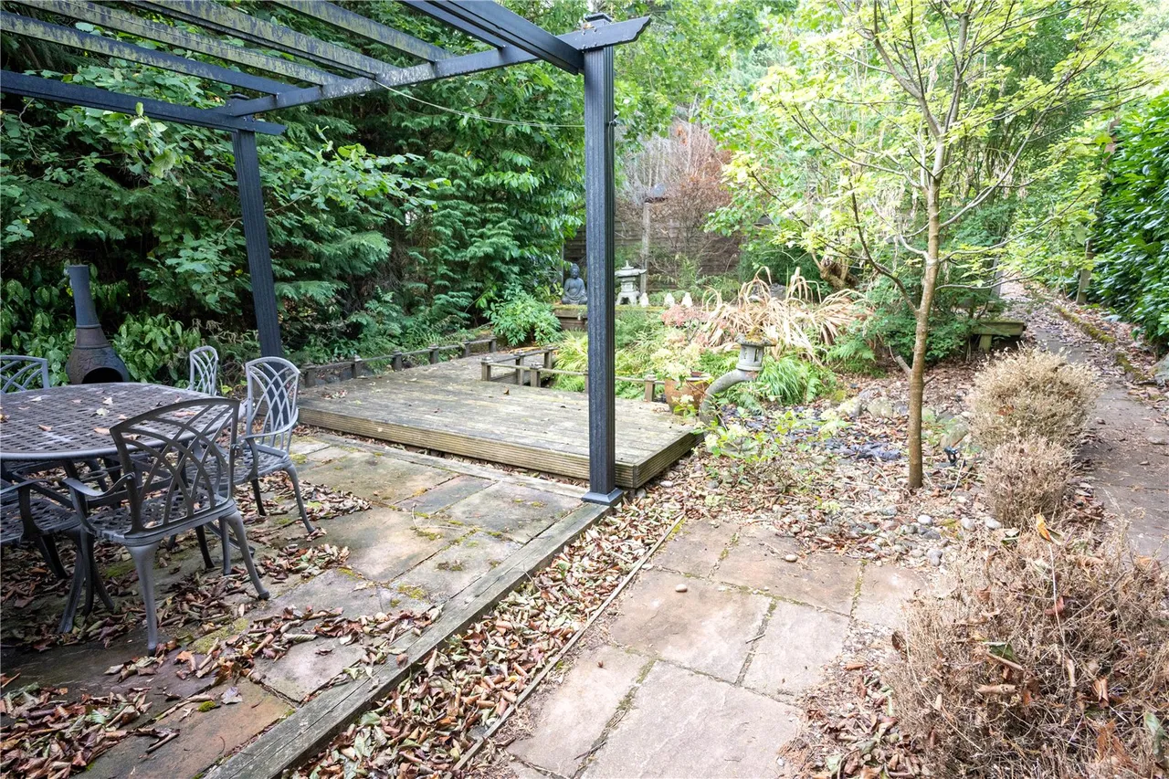 Stourbridge Road, Fairfield, Bromsgrove, Worcestershire, B61 9LR, photo 25