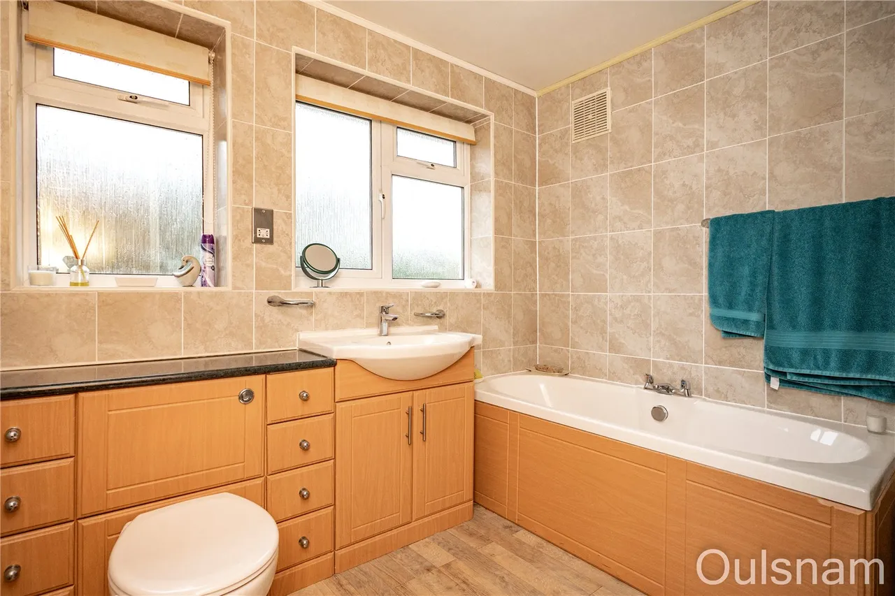 Stourbridge Road, Fairfield, Bromsgrove, Worcestershire, B61 9LR, photo 17