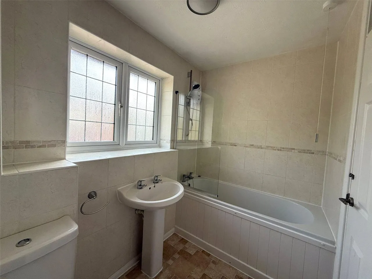 Morley Close, Yateley, GU46, photo 6